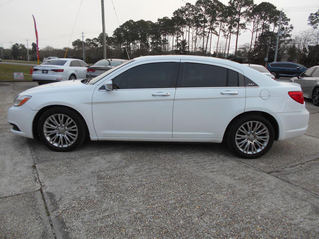 2012 Chrysler 200 Limited